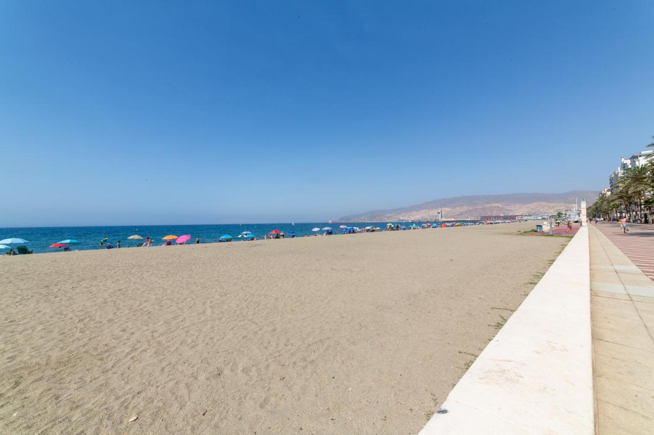 California 14 Fitsuite Almería Buitenkant foto
