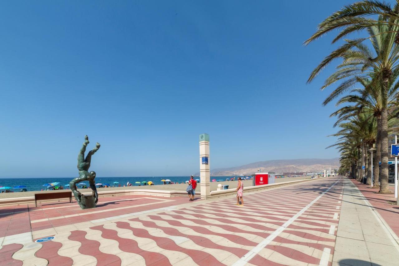 California 14 Fitsuite Almería Buitenkant foto